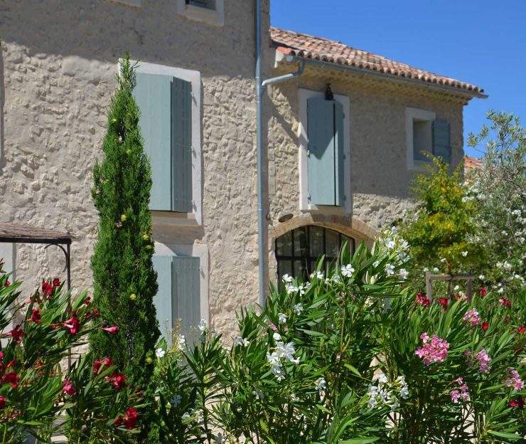 Jardin-village_bastide-provencale_terrasse_Bettina-Martin-Artiste-Paysagiste
