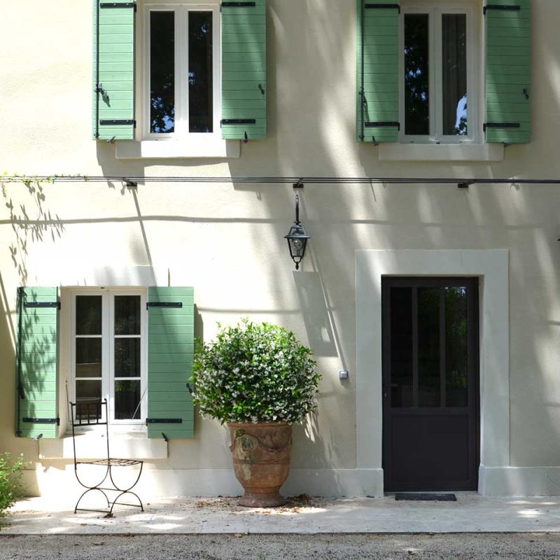 Mas-Provencal_Jardin-mediterranéen_Décoration_Anduze